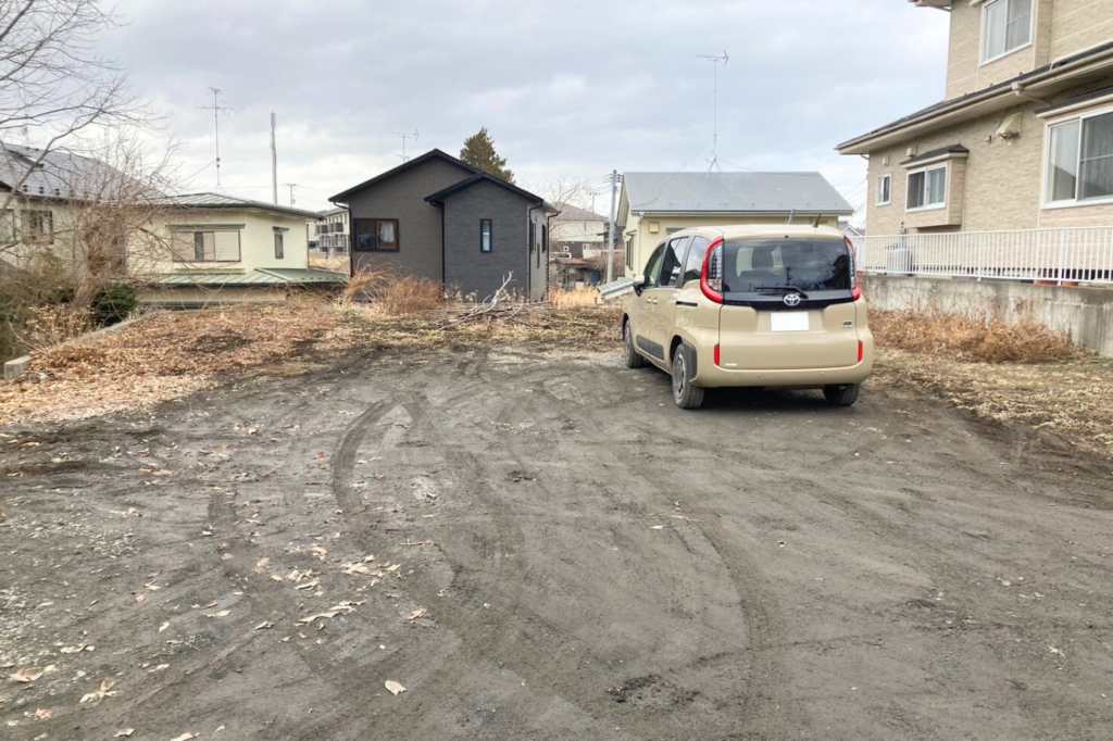 八戸市中居林狐森