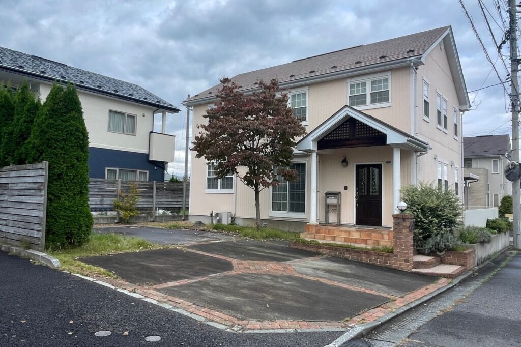 【八戸東白山台３丁目】4SLDK43坪中古物件｜2480万円